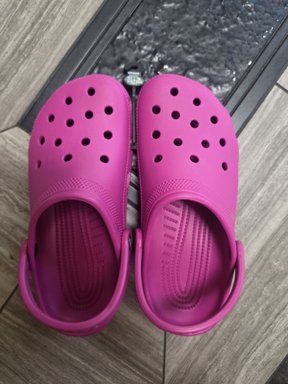 CROCS WomensBright Pink Classic Clogs